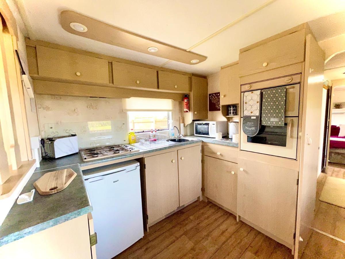 Poplar Lodge Log Caravan Kirkby on Bain Kültér fotó