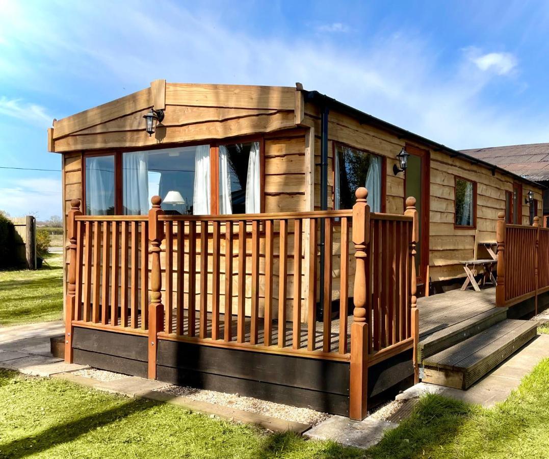 Poplar Lodge Log Caravan Kirkby on Bain Kültér fotó
